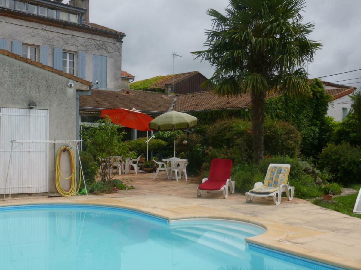 Clos Muneau Aiguillon Exterior photo